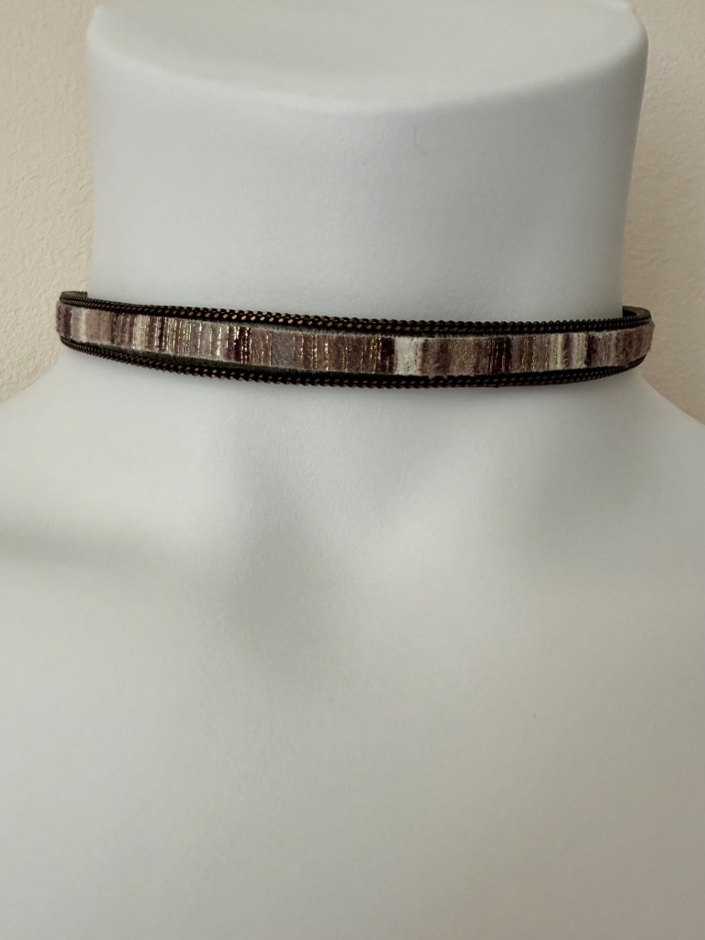Sweet Romance Gray brown Suede Stripe Choker Necklace
